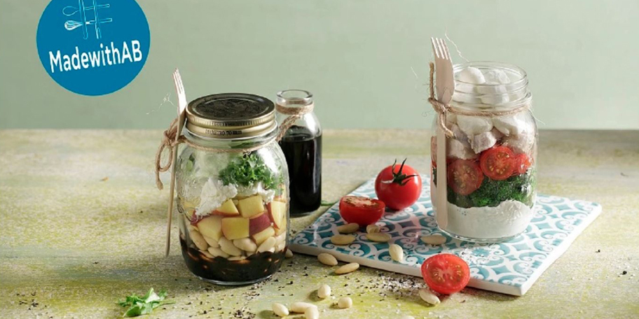 Δροσιστικά & λαχταριστά  salad jars για την παραλία